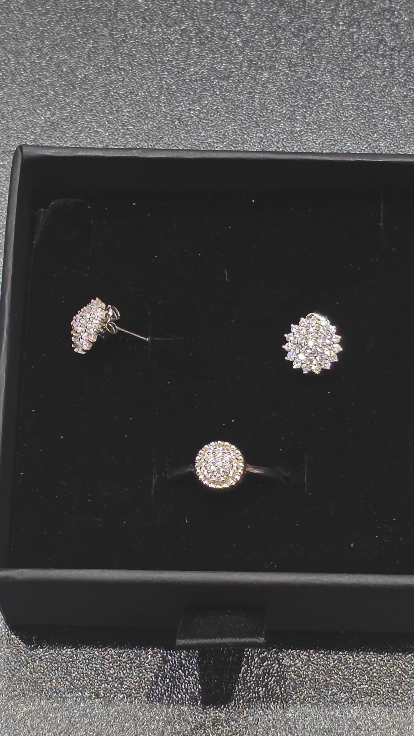 Set de Gala: Elegancia Radiante